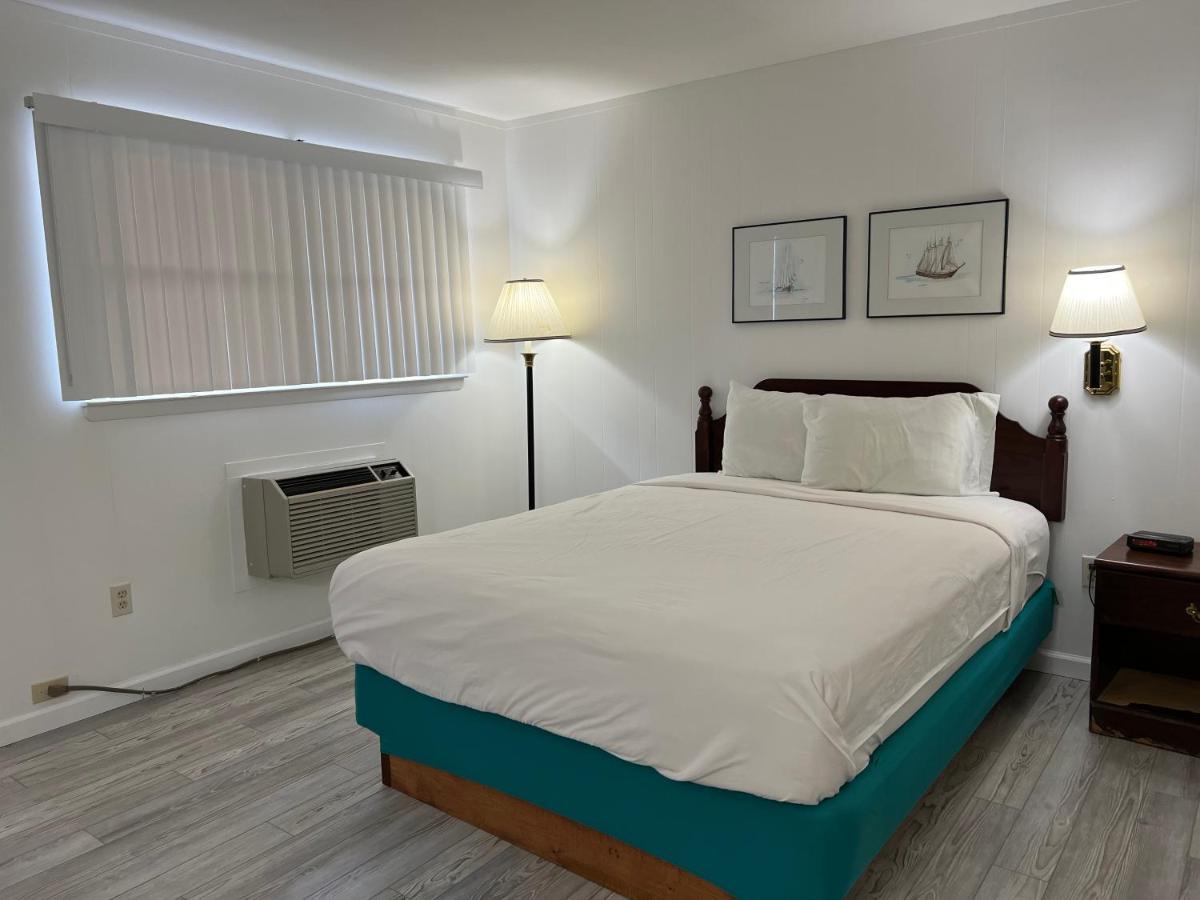 Voyager Inn Saint Ignace Ngoại thất bức ảnh
