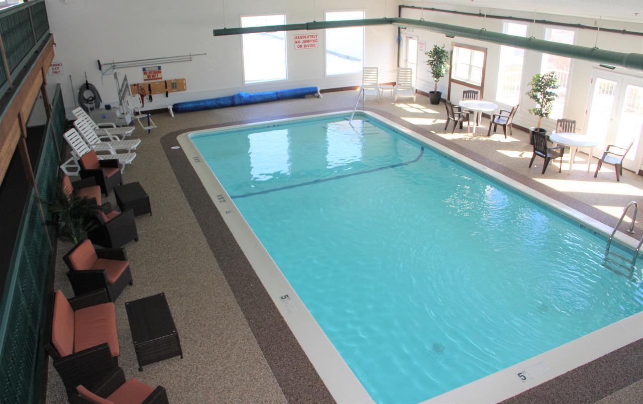 Voyager Inn Saint Ignace Ngoại thất bức ảnh